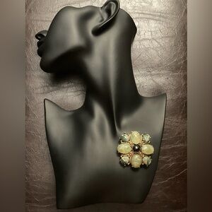 Ciner Vintage Brooch